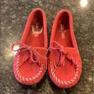 Size 2 girls Minnetonka moccasins
